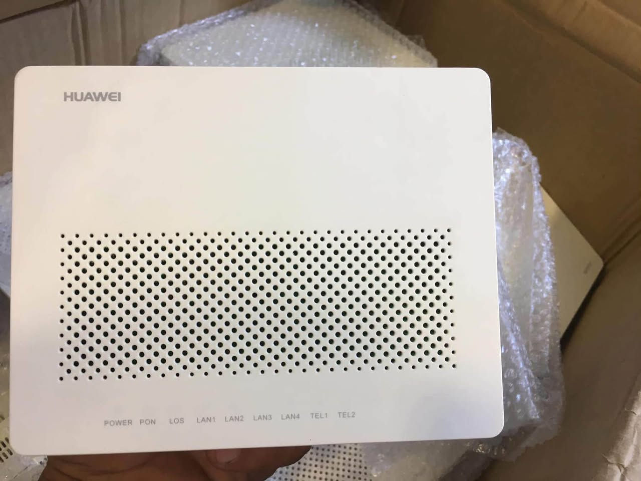 🛜 وصلت انظف تحويلات  1كيكا وضمان  شهر للقطعه 🛜

✅ Huawei EchoLife HG8321R

🔴 النوع: GPON ONU / HGU

🔴 موديل FTTH: HG8321R

🔴 يعمل بمحول 12V / 1A

🛜 تحويله ضوئي مستخدم ميكا 🛜

4 Port Xpon / 10-100 Used Huawei✅

💯متوافقة مع جميع Olt والمشروع الوطني   
نضافة الجهاز 90% مع ضمان حقيقي لدينا

‼️ متوفر اسعار جمله للكميات 

☑️توصيل متوفر جميع محافظات العراق 

☎️***********
