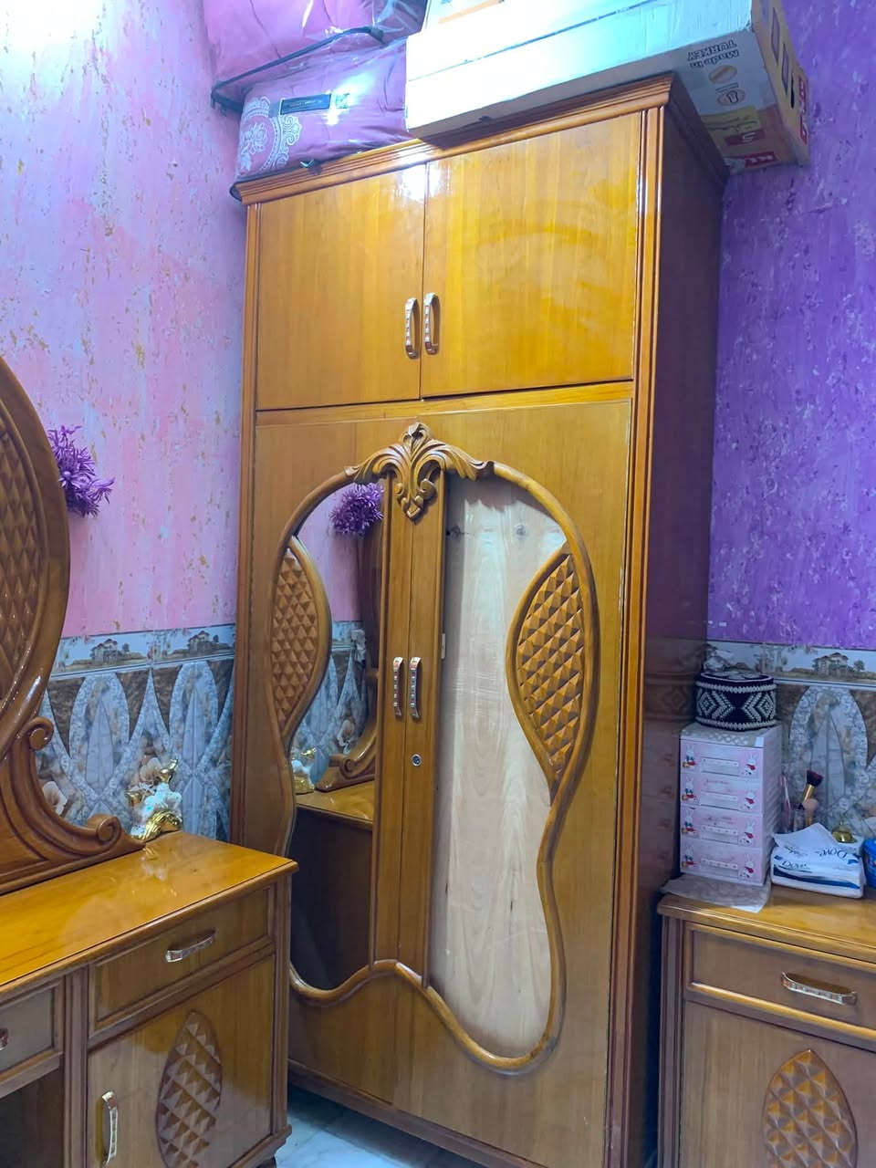 غرفة نوم ٦ ابواب صاج بورمي شغل ثكيل الغرفه نضافة 100/100 للتواصل خاص او واتساب ***********
