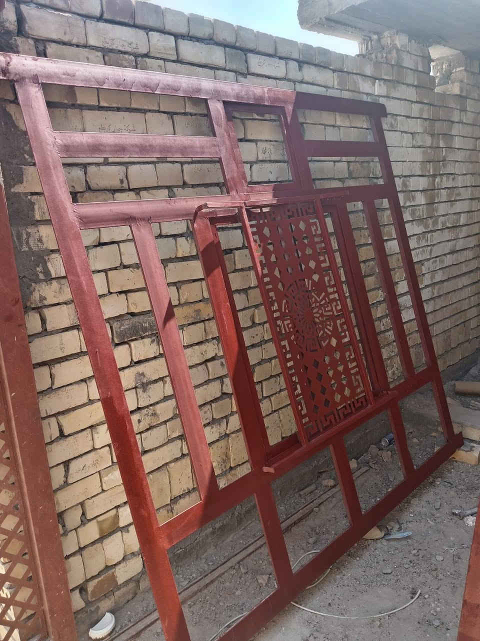 يوجد بوب + شبابيك السعر 600 للتواصل على الرقم التالي
***********
