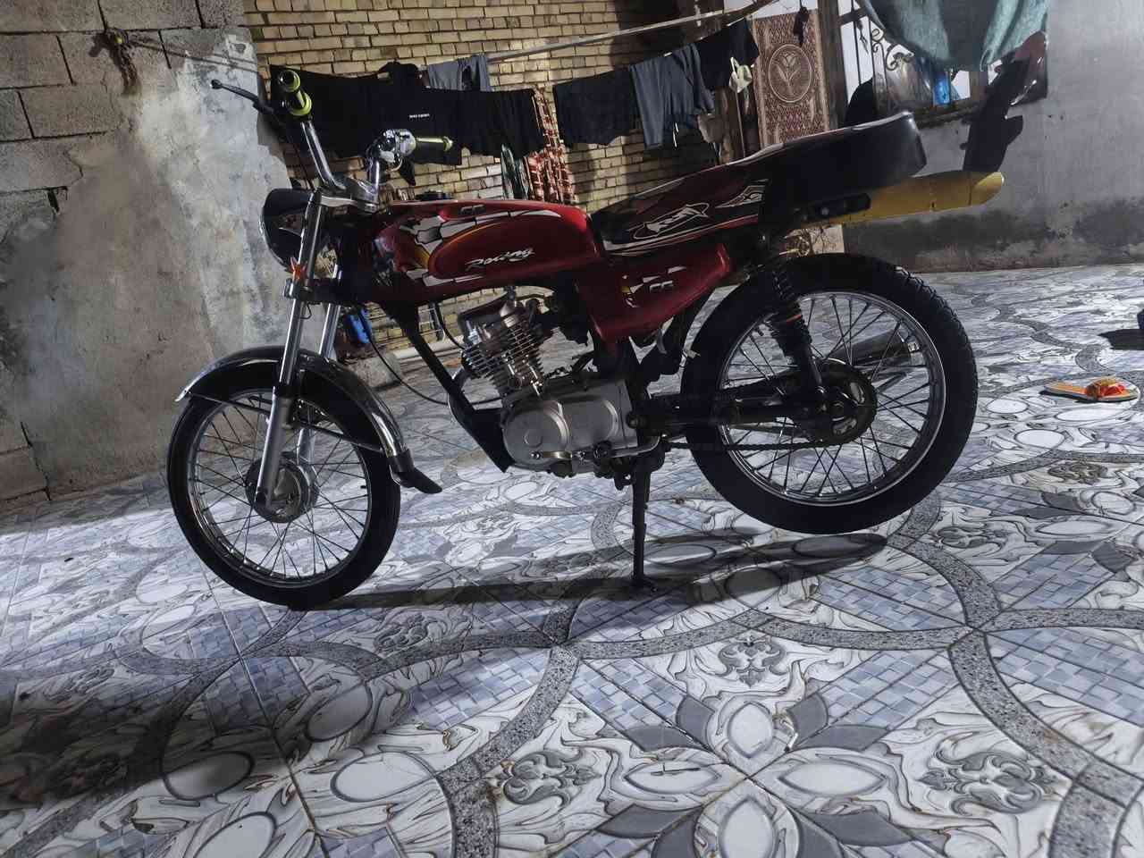 سلام عليكم دراجه
نضيفه لبيع 500بدون وراق ***********ميسان قلعه صالح
