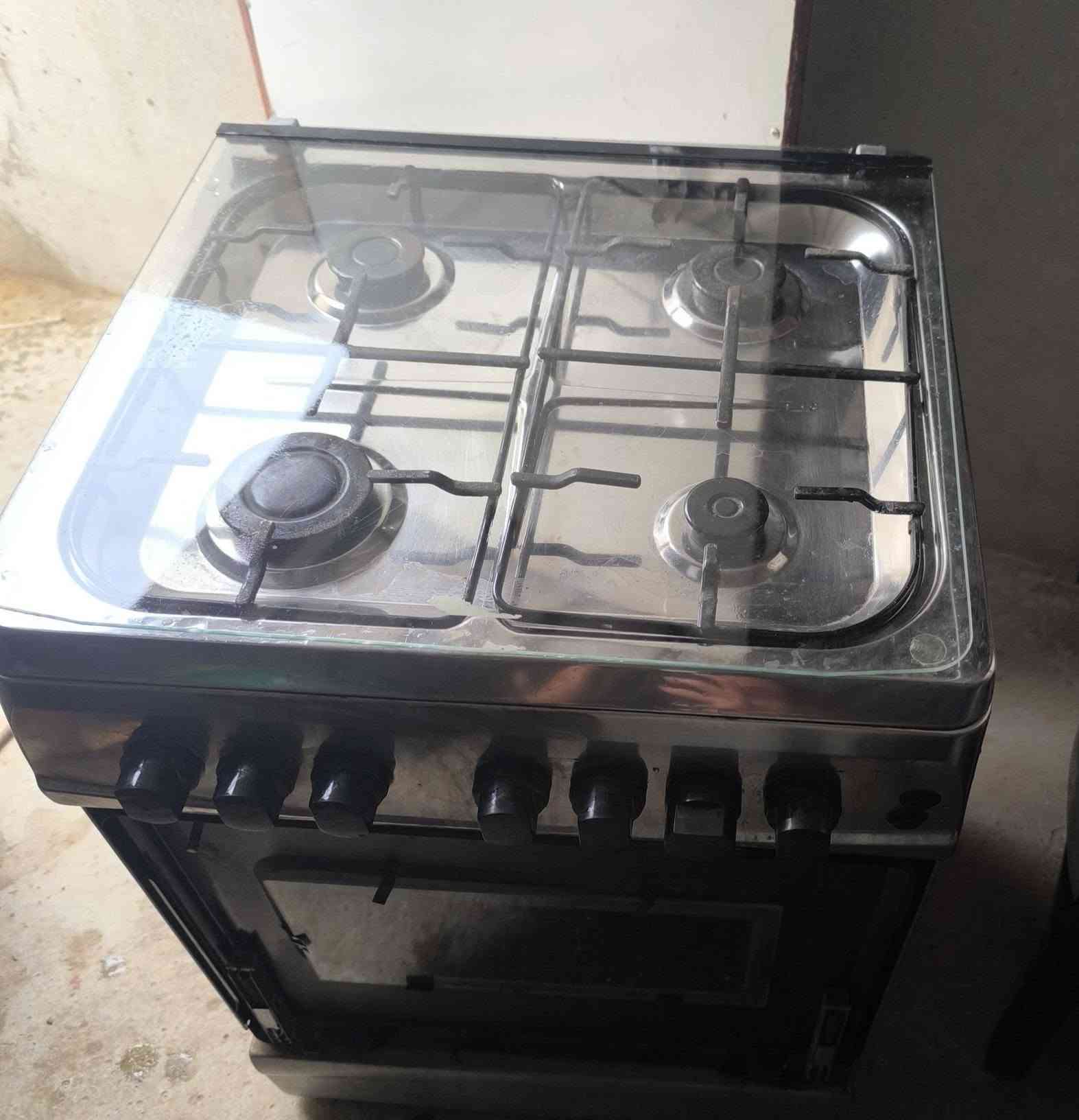 طباخ • ٤ عيون • للبيع