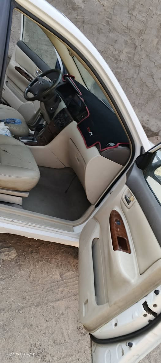 سلام عليكم اخوان للبيع BYD f3 مديل2011 گشر بلادي مكينه وكير لانسر بلاديات غرفه نضيفه صدره زين تبريد مو شغال كير اوتوماتيك خصوصي رقمه بابل هزتها قبل شهر سنويه مشروع وطني تنتهي ب2031 السعر 45 وبي مجال التواصل بس واتساب *********** مكاني بغداد
