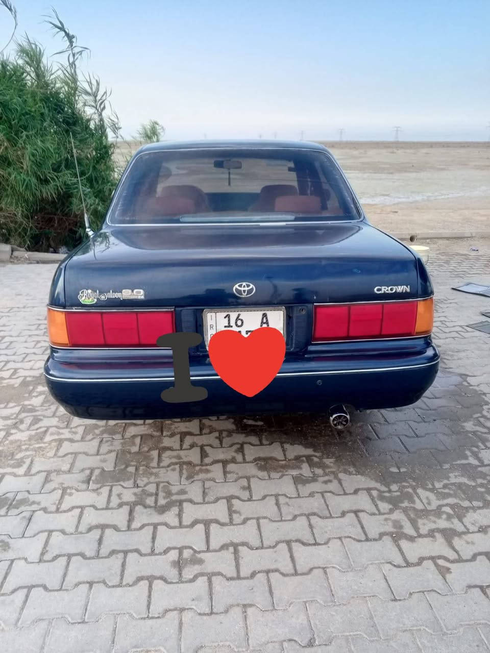 السلام عليكم ارنب يسره بلاد مديل 1993جاهزه مكينه 2500 كير تمام السعر65وبيه مجال الشراي مكان البصره  سنويه 2031 الرقم ***********
