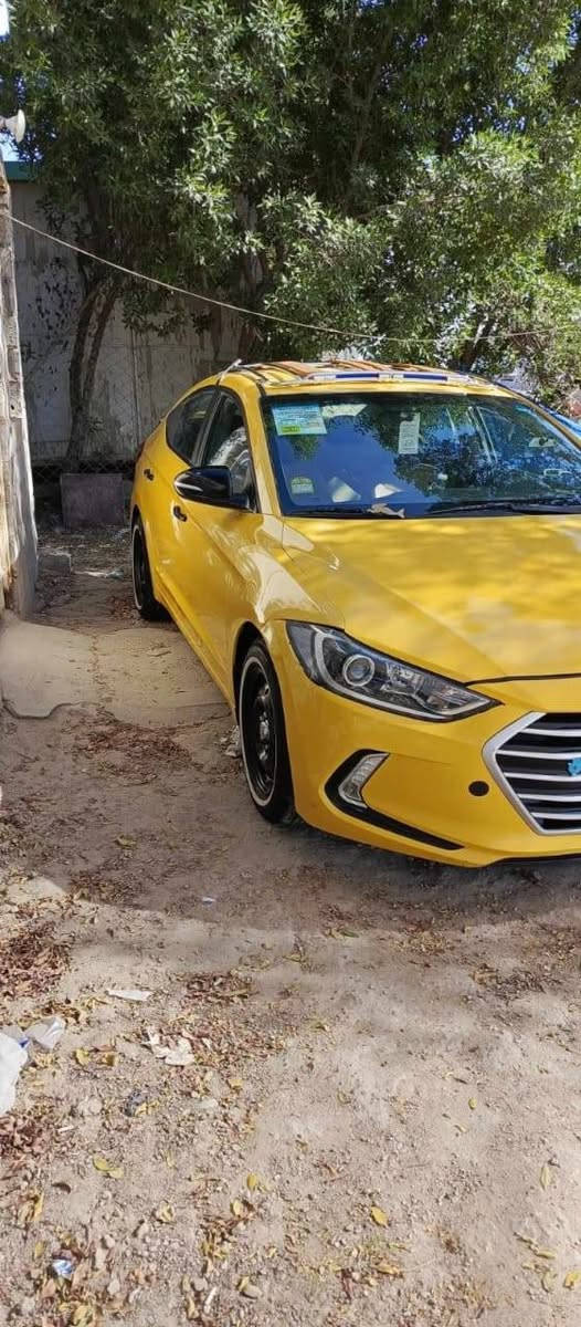 النترا ١٨ سياره جديده السعر ١١٠ وبيها مجال واذا اكو مراوس ستاركس ٩ ١٠ اراوس مكاني ديوانيه ماجاوب عل تعليقات اتصل وادلل ***********
