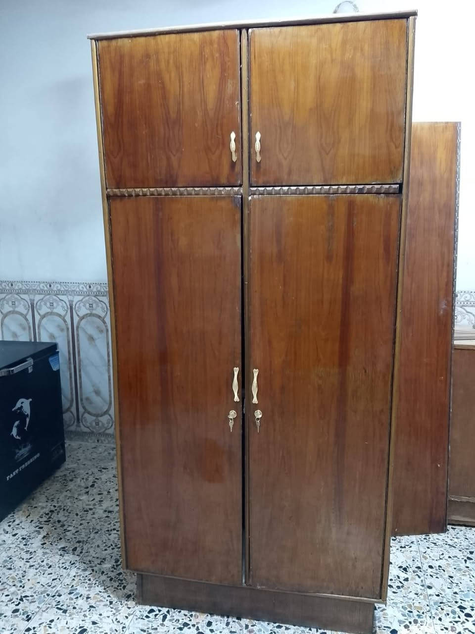 اللبيع السعر 90بيه مجال  استعامل قليل. التواصل واي رقم ***********
