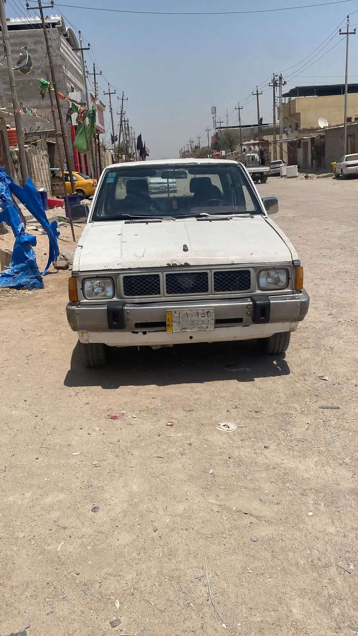 بيكم نيسان مديل 1992 رقم كربلاء أ سنويه لل29 بسمي تحويل ثاني يوم السعر 35 وبيها مجال مكان السياره البصره الزبير ***********
