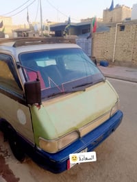 كيه للبيع موديل 1993سياره بيه تنقيص خير من الله من دوشمه تخم تاير باتر...