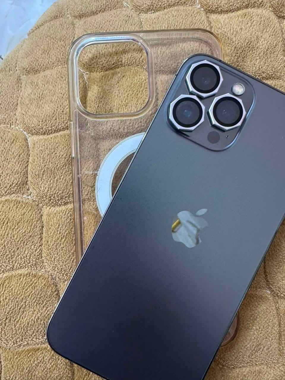 شباب 13برو ماكس 265ذاكرة بطارية مبدلة مثل ماشوفون وشاشه مبدل رقمي ***********بي واتساب (السعر650وبي مجال)مكاني بغداد بسماية
