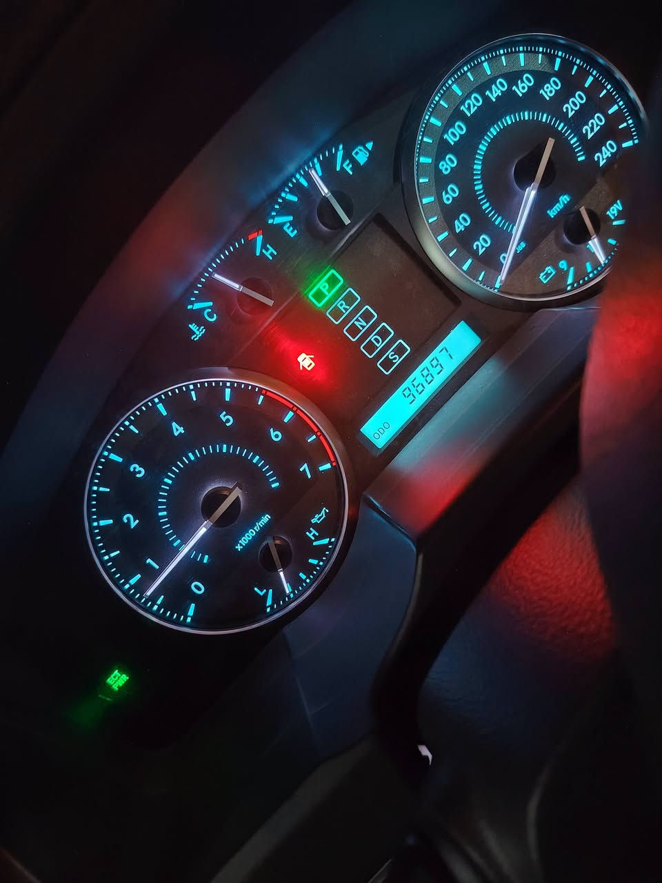 ستينه اصل 11 من شركه لهسه عدنه ماشيه 96 حقيقي وين متحب افحص بيها باب كلير موضح بل سونار
السعر 285 ورقه وماكو هيج اسعار خلاص.
سياره فول للأخير وهسه شادلها تخم تاير دلوب هزه جديده

***********
***********
ستينه اصل 11 من شركه لهسه عدنه ماشيه 96 حقيقي وين متحب افحص بيها باب كلير موضح بل سونار
