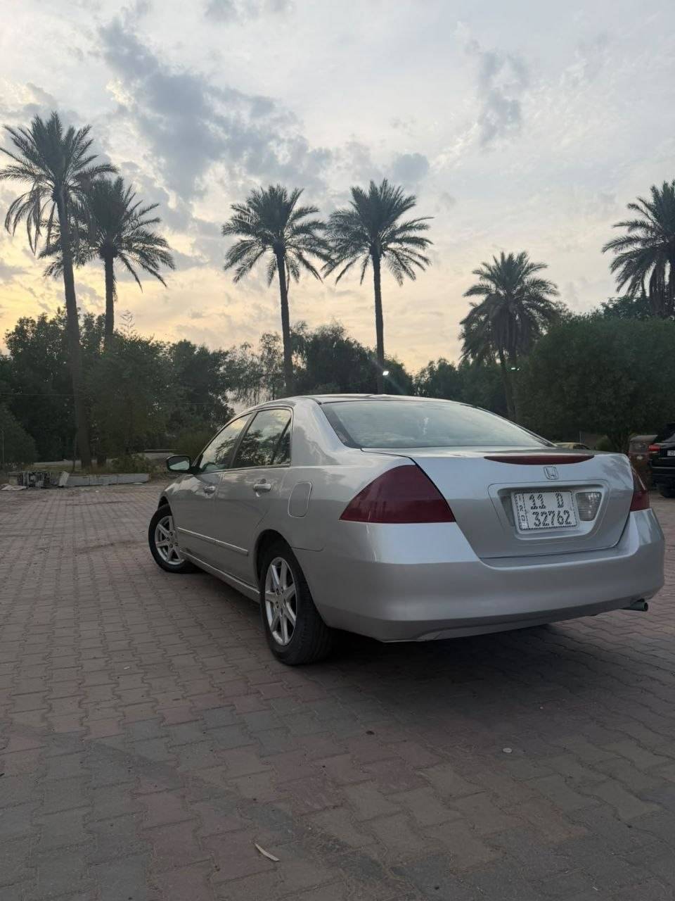 اكورد ٢٠٠٧ • مكينة ٢٤٠٠ • رقم بغداد
