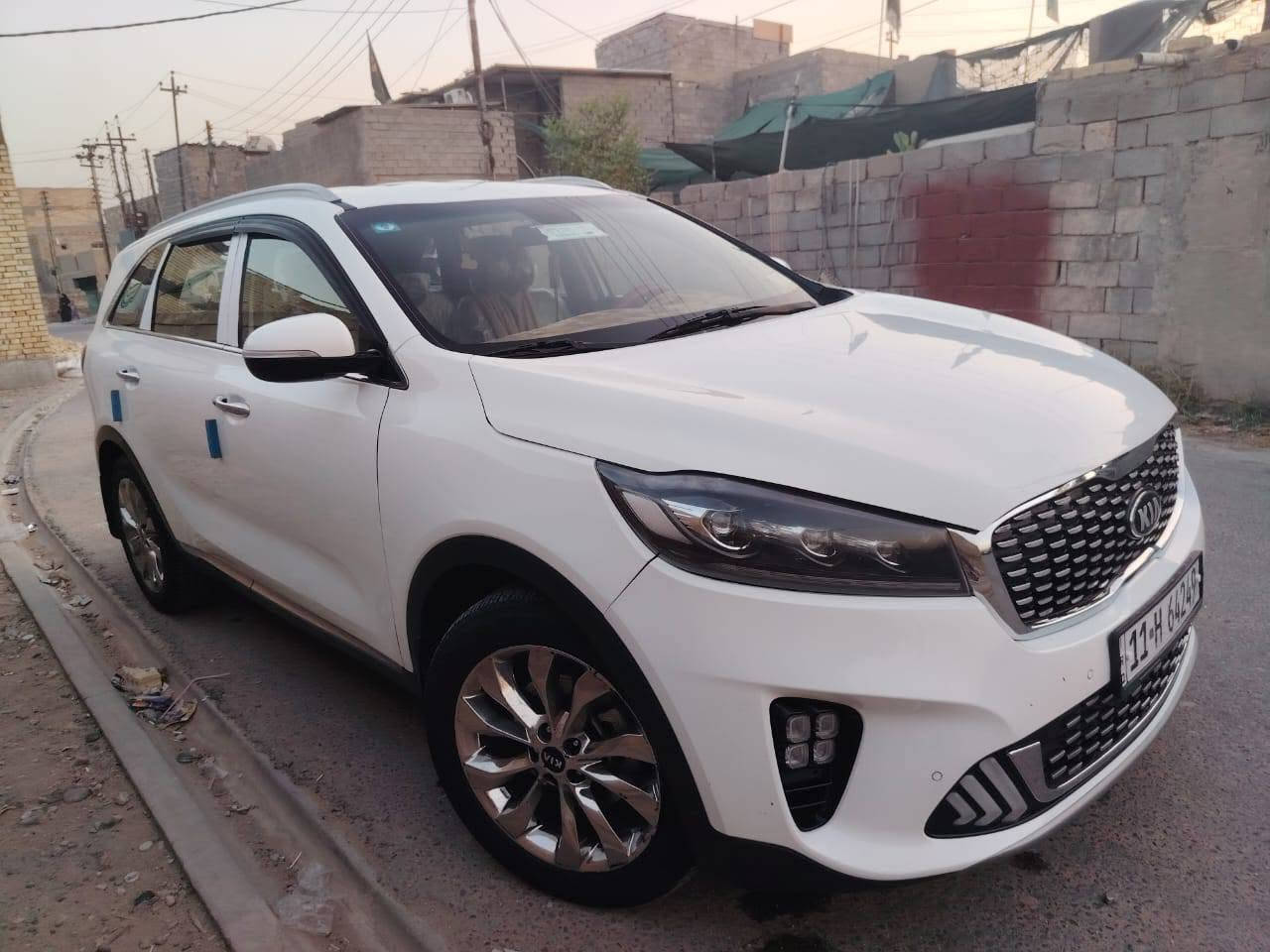 السلام عليكم كيا سورنتو للبيع موديل 2020 خليجية بيها بنيد مفتوح فقط 7راكب 6سلندر بسمي سنوية لـ2030 مكينة نظيفة السعر 245 بيها مجال العنوان بغداد حي النصر رقم الهاتف ***********
