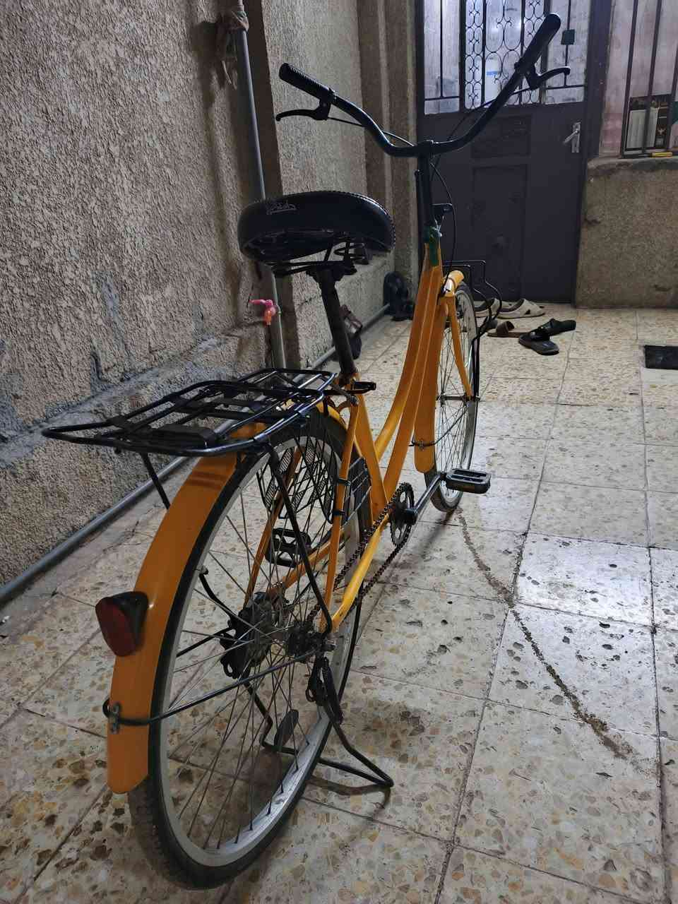 السلام عليكم بناتي حجم 26 للبيع موديل 2023 نضيف جدا السعر 80 وبي مجال قليل مكاني بغداد الشعب ***********
