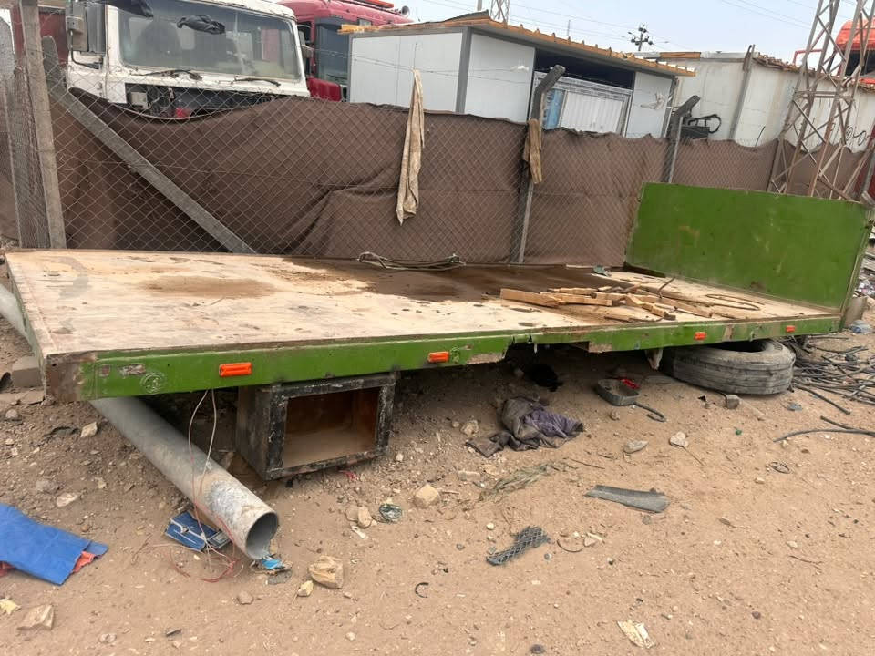 جهاز كرين للبيع 3 سلايت 5 طن
وبدي طول 6 متر وربع الكرين سعره 25 ورقه والبدي 600 الف 
المكان السماوه 
***********
