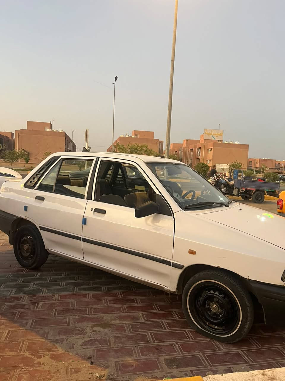 للبيع سايبه 2009 مكفوله كفاله عامه محرك مبدل جديد السياره خير من الله مصبوغه عام للجماليه فقط رقم كربلاء انكليزي والااستفسار الااتصال على الرقم *********** السعر 28 وبيها مجال ومكلف بنشر
