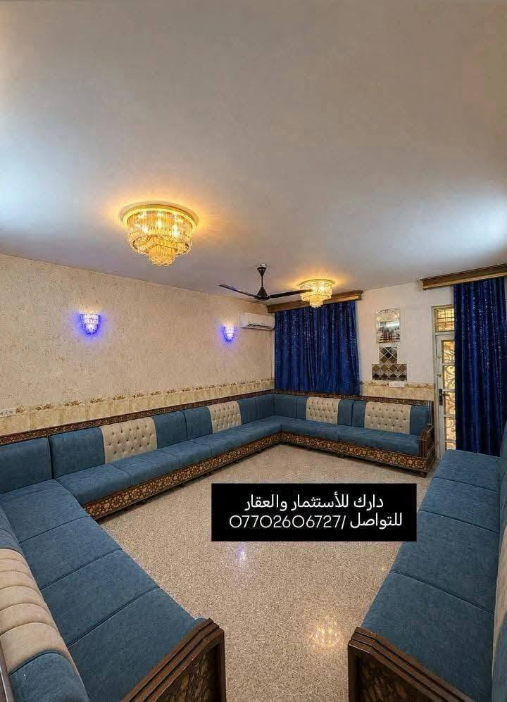 دار للبيع-في البنوك التربيه موقع ممتاز( عرض الفرع 19م)
(المساحة 105م)
(الواجهه 5م)(النزال 21م)

يحتوي على طابقين

الطابق الاول يحتوي:
-استقبال كبير
-مطبخ حار +مطبخ بارد
-صحيات
-ترك
-غرفة
-كراج سياره

الطابق الثاني يحتوي :
-غرفتين نوم
-ممر
-صحيات
توجد لدينا عروض أخرى بمساحات مختلفه

نستقبل عروضكم كافة ونسوّقها مجاناً.

ونستقبل طلباتكم ونوفرها بصورة سريعة.

للتواصل والاستفسار
شركة كل العرب
*********** 
موقعنا: البنوك – شارع الكنيسة – مجاور روضة البنوك الأهلية
الشركة مجازة رسمياً من غرفة تجارة بغداد.

نص مكتوب في الصور:
- دارك للأستثمار والعقار
- للتواصل / ***********
- للتواصل/ ***********
- دارك للأستثمار والعقار للتواصل/ ***********