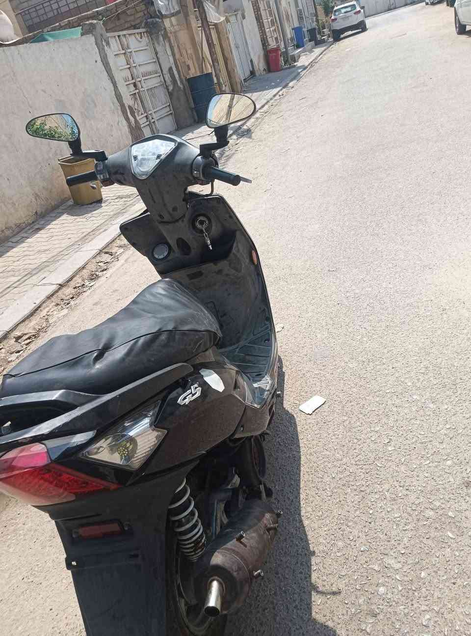 كامكو G5للبيع دراجه مافتوح ونضيفه كهربأيات كله شغاله نص نكره وكلشي ماعايزها بس غسله الدراجه نضام بخاخ وبيها اربع ولفات وتبريد دهن يعني تخليها  ع الحرح تجي تكلب وتفحص لمن تقتنع السعر 775 هذا الرقم ***********  واتساب مفتوح والخاص هم مفتوخ
