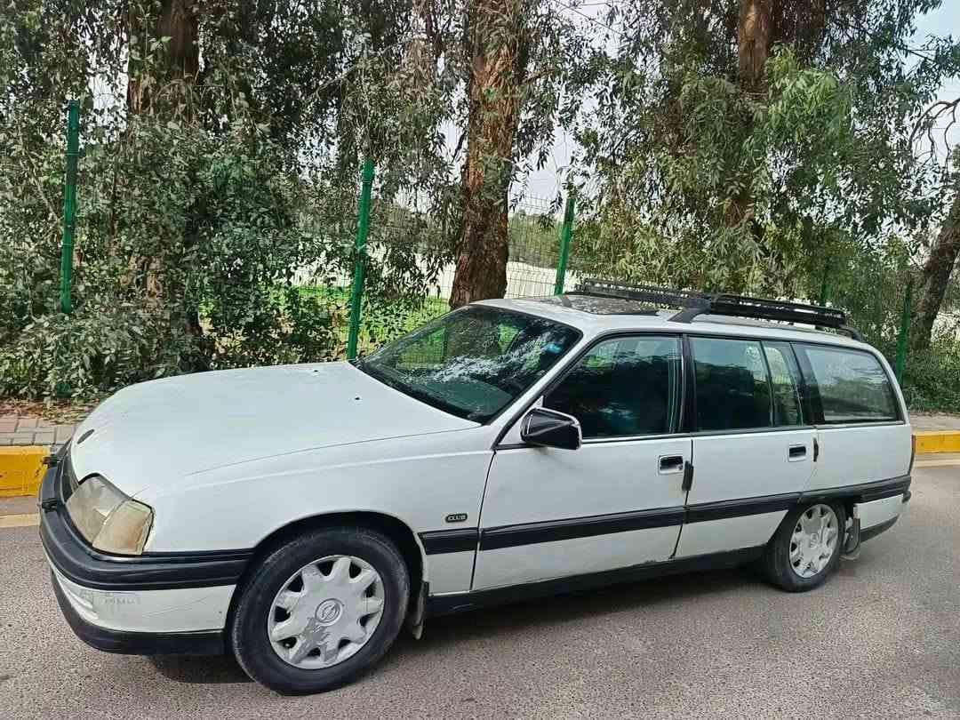 أوميغا 2.0 • موديل 1992 • رقم موصل