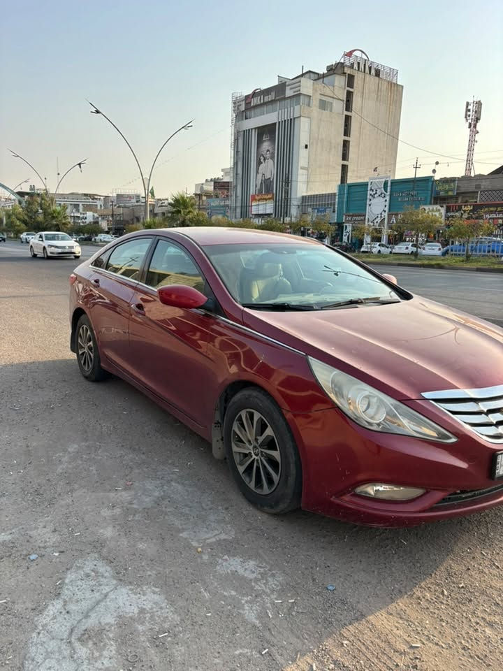 موديل 2012 امريكي محرك 2400 صبغ جامرلغ امامي طرفين و بونيد و نص باب سايق 
82$ وبيها مجال مكاني كركوك بطاقه بنزين موجود 
*********** واتساب موجود
