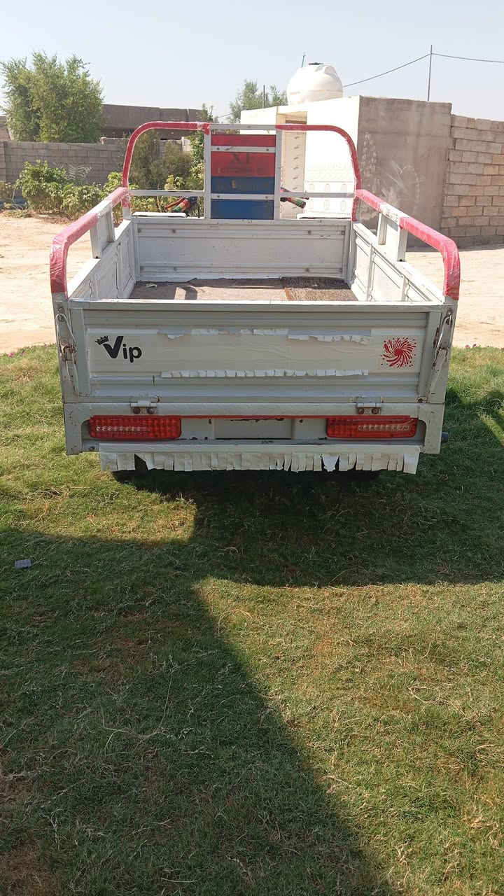 سلام عليكم ستوتة ام طير جمره رقم***********موديل 25📦🧿 اوراق كامله نضافه فؤل ويل صب(13) كهربائيات كله شقاله برقي ما بيه نقص 📦25 زيرو بعدهه مكاني ديالى حمرين سعر خاص انتصل ؤتدلل 📞💯💙
