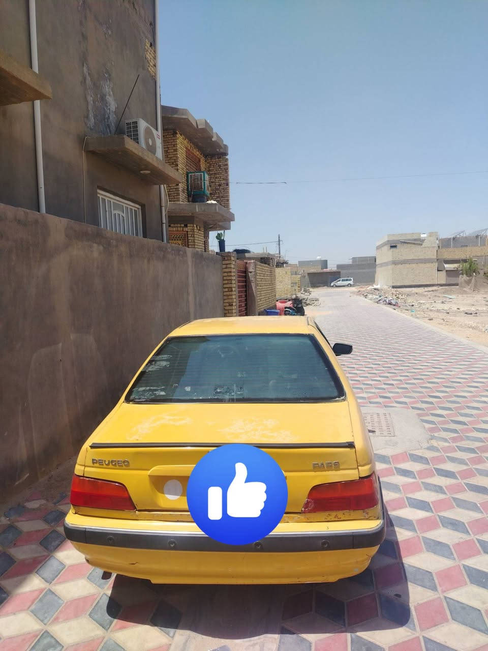 السلام عليكم اخوان سياره بيجو باص موديل 2015 سياره خير من الله من كير ومكينه وحداديه رقم بابل
  سنويه مجدده لغايه 2028  مصفر هئيه وغرامات
مكان الديوانية البدير.
***********
