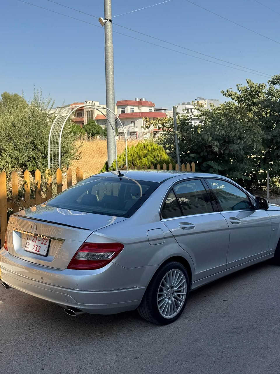 بە ناوی خوای گەورە و میهرەبان مارسیدیس بێنز C280 2010گێر ئۆتۆماتیک ٦ پستۆن مەکینە مەرغوب بێ سەرەتایە کۆدی بۆ کراوە بە ناوی خۆمانەوەیە لۆک لۆکە بێ بۆیاغ  بێ کاڵ بونەوە لەسەر دەقی شەریکە ماوەتەوە کوشن جلدد لۆک کوشن کارەبا تەبرید مەرکەزی شاشە گەورە سەیارەکە بەس ماشاللەی ئەوێ گیرومەکینەی بەشەرت زۆر تازەو جوان ماوەتەوە چوار تایەو ویلی لۆکی لە ژیرە تەبریدی مەزبوت هەموو گیانی بەشەرت سەیارەکە لە جوانیا تاکە مالی دۆستە سعر 88 گەلاو مەعامەلەیەکی کەم شوین سلیمانی رقم تلفون 🤍***********🤍***********🤍 السليمانية, العراق
