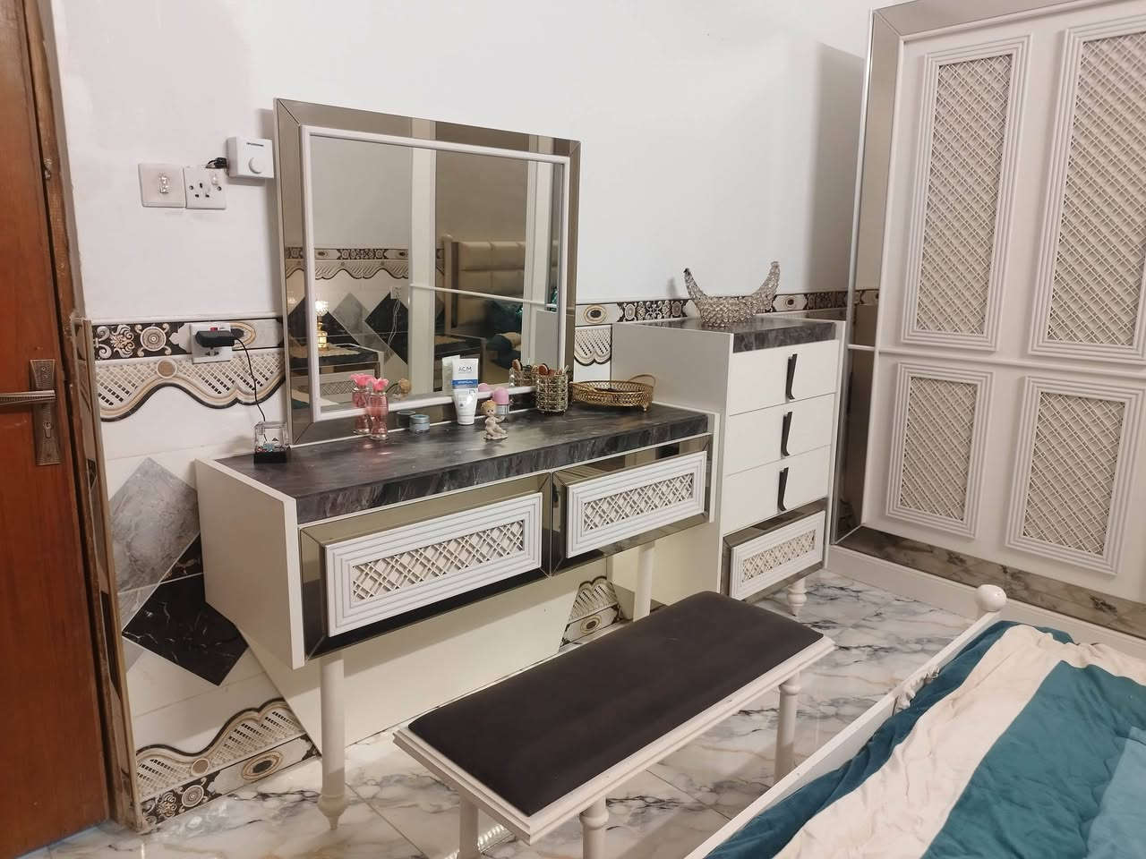 غرفه تركيه للبيع  غرفه نظيفه حراري البكان بغداد استفسار على رقم التليفون‏‪***********
