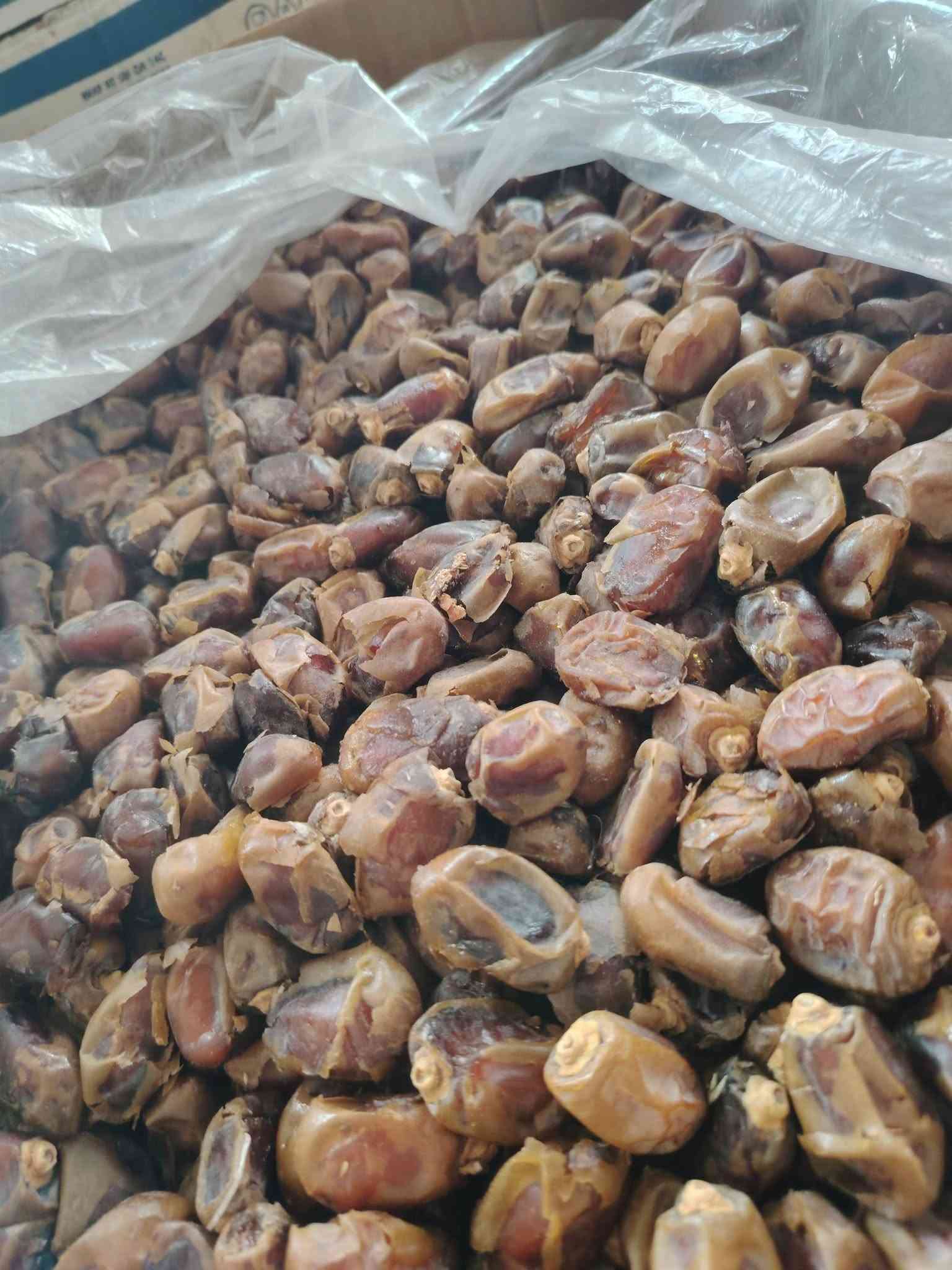 تمر البرحي • دبس المعسل • توصيل
