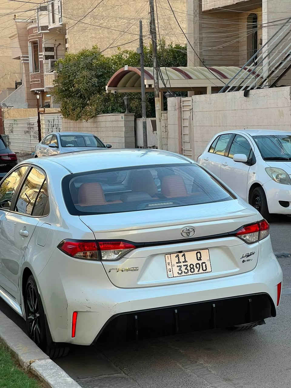 السلام عليكم
Corolla Hybrid S
كورلا هايبرد S
خليجيه الشكل الأمريكي تجميع الصين . 
موديل 24 
ماشيه 55 km
رقم بغداد ب اسمي 
فول مواصفات للاخير عدا ال 4 كاميرات 
رادارات حساسات 
بصمه فتحه 
كشنات كهرباء 
السعر / 155$ ورقه 
المكان : بغداد العامريه قرب خدمي المطار 
للاستفسار ؛ ***********
