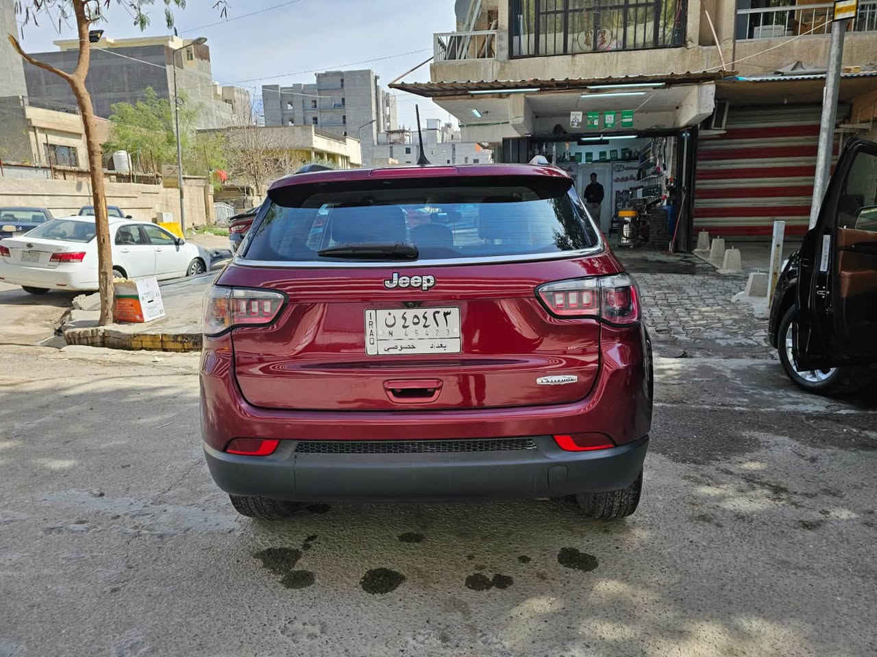 السلام عليكم 
للبيع: 
جيب كومباس 2021 (Latitude) :2021
 المحرك: 2400 
 بغداد (خصوصي) - هزّة وسنوية جديدة  
 نظام تحكم من الاستيرن وثبات سرعة (Cruse Control)
 تبريد وتدفئة ممتازة 
 ماشية: [80،000] ميل
وارد امريكي 
صور الحادث موجودة بالصور 
 السعر: 120 ورقة 
مكان السيارة: بغداد
 رقم التواصل: [***********]
