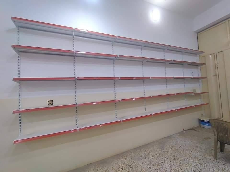 عارضه طرحيه نوع يكور تركي شركة الزان طول ٢٢٥ وعرض ٩٥
+رفوف جداريه عدد ٣٠ متر  +رفوف وسطيه +عرباة تسوق + سلات تسوق 
مكان ديوانيه
***********
***********
