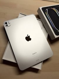 ايباد 11 برو M5 • ٢٥٦ • بطارية ٩٤٪