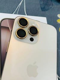 آيفون 16 برو ماكس • بطارية ٩٠% • نجف