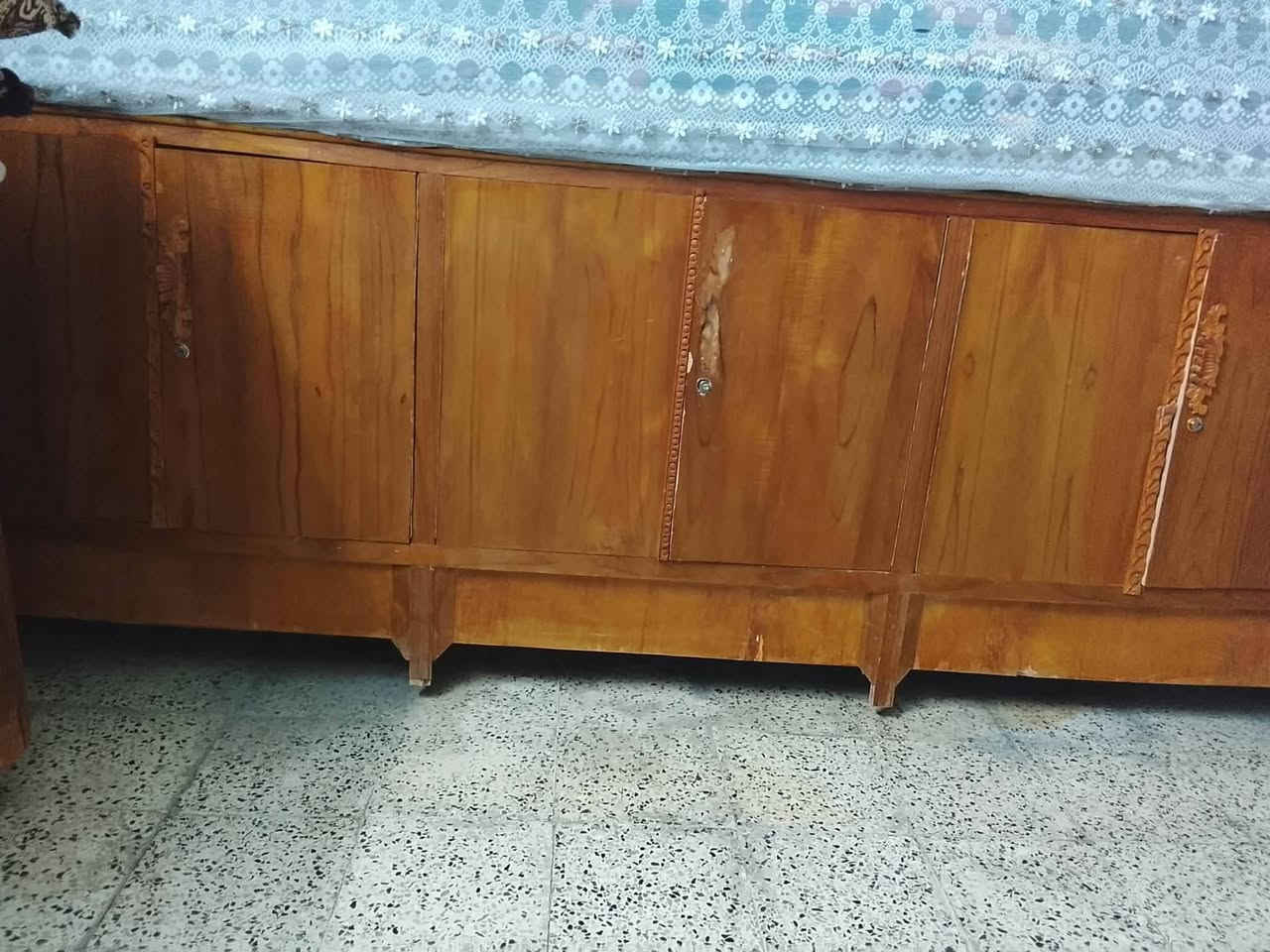 مناميه • ٦ أبواب • سعر خاص