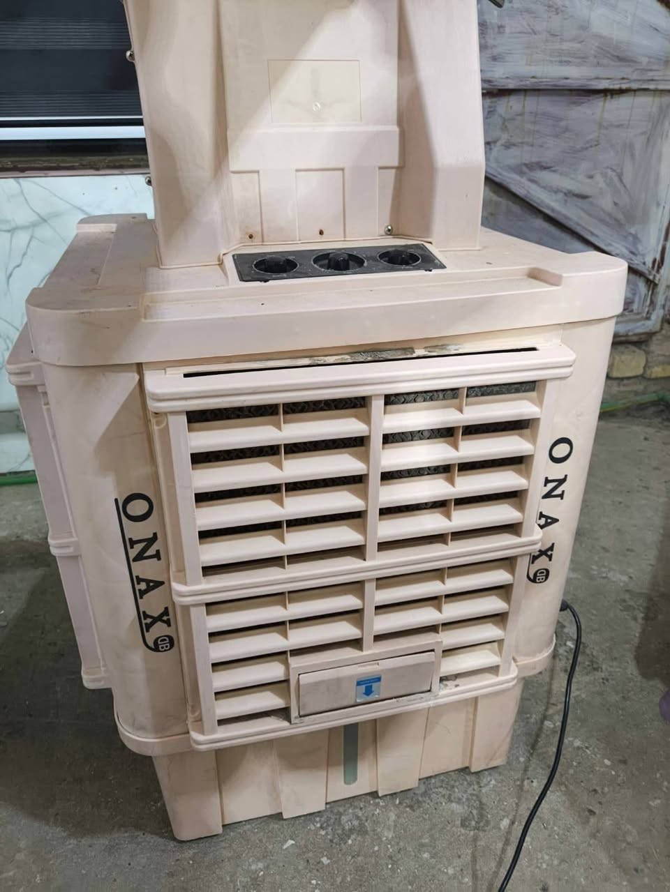 فقط بوربرين وغطاس نقصها
125 الف
***********

