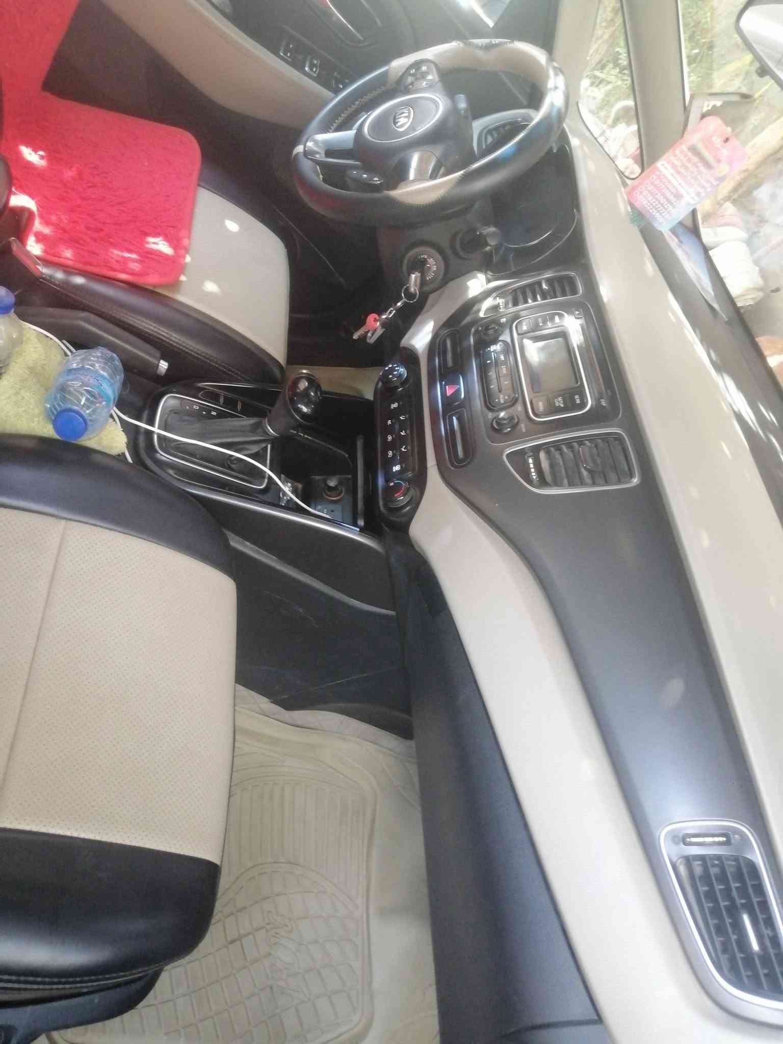 كيا كارنز موديل 14 مكفولة كفاله عامه من محرك وكير وتبريد شغال رقم نجف نكليزي مميز سنوية جديده كشنات جلد السعر 148 وبيه مجال رقم موبايل ***********
