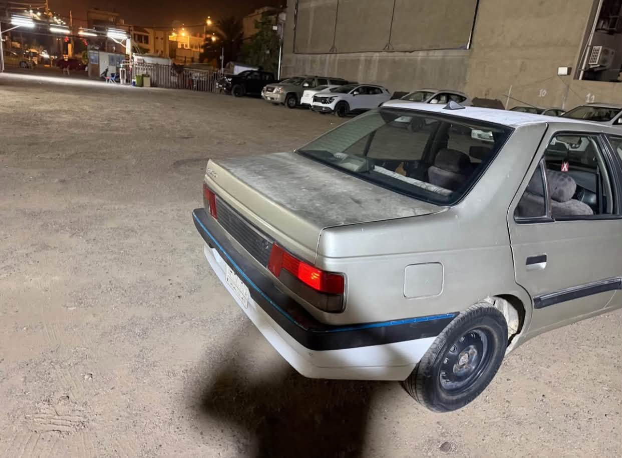 سلام عليكم، ومن رخصة أدمن الكروب 🌹
🚗 للبيع: سيارة بيجو روا (Peugeot Roa) موديل 2009
 السيارة: بيجو روا موديل 2009، صالون 
 الحالة: نظيفة وبحالة عامة جيدة، بما عدا عطل في منظومة التبريد (تحتاج صيانة).
 السعر: 3,200 دولار وقابل للتفاوض للجادين.
 السنوية: بغداد خصوصي.
 المكان: بغداد - الكاظمية.
 للاتصال: ***********.

