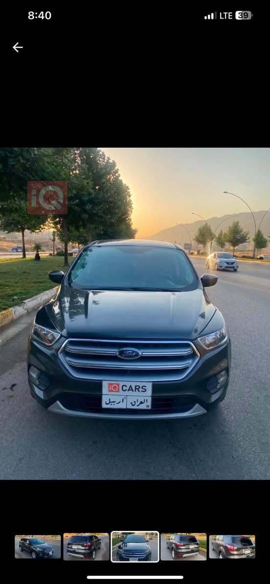 Ford Escape 2017 SE
فورد اسكيب ٢٠١٧ 
٢ قطعة صبغ 
مکینە ١.٥ توربو
مواصفات SE 
سعر ٨٧ ورقة و مجال 
***********
