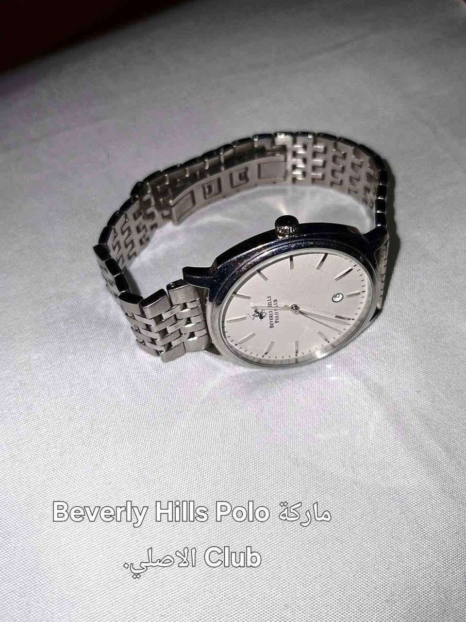 للاستفسار ***********

نص مكتوب في الصور:
- Beverly Hills Polo ماركة Polo Club الاصلي.
- Beverly Hills Polo ماركة Club الاصلي