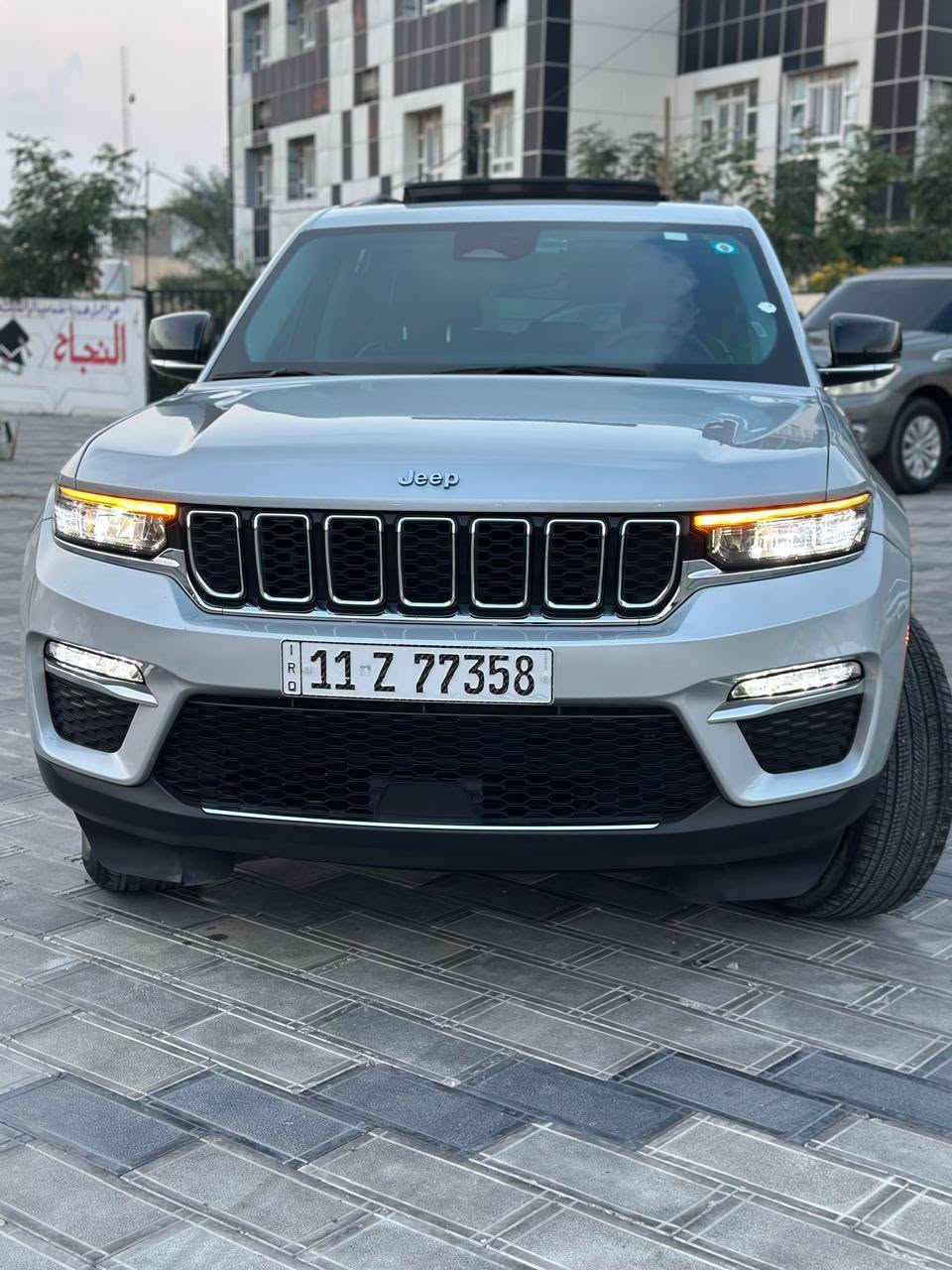 السلام عليكم 
جيب ثلاث انظمه بلكن ٢٠٢٣ 
فول مواصفات 
ثلاث شاشات 
حادثه باب  امبدل ومصبوغ 
بجم كبس 
سياره للامانه الياخذه يجنيه لان سياقته مال زيرو بالعافيه على ياخذه 
صور ضرر بالمنشور 
مكان السياره حي الجامعه 
 السياره مغلفه بالكامل pp
ماشيه٥٦الف كيلو

رقم بغداد باسمي 

***********
***********
