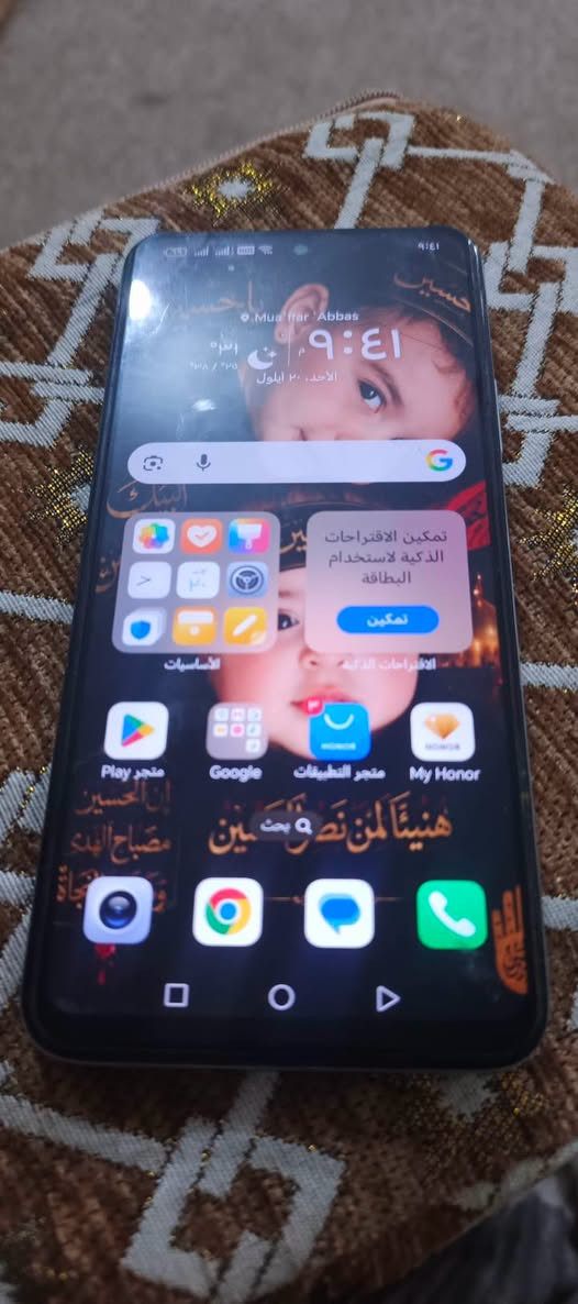 السلام عليكم هونر X7b ذاكره  256 مكفول فقط شاشه مرفوعه شويه من الصفحه وبيها فطر شراي يتصل ع رقم ‏‪***********‬‏

نص مكتوب في الصور:
- حول الهاتف
- MagicOS
- المعالج المركزي
- Qualcomm
- Snapdragon 680
- ذاكرة الوصول العشوائي
- ٦,٠ غ.ب
- HONOR ٦,٠ غ.ب+
- RAM Turbo
- دقة الشاشة
- ٢٤١٢ × ١٠٨٠
- البطارية
- mAh 6000
- وحدة التخزين الداخلية
- المساحة الفارغة ١٥٧,١٢ غ.ب
- الإجمالي ٢٥٦ غ.ب
- الموديل
- CLK-LX2
- رقم الإصدار
- 8.0.0.418(C185E9R3P3)
- GPU Turbo
- إصدار MagicOS
- 8.0
- إصدار الأندرويد
- 14
- 862974075837987