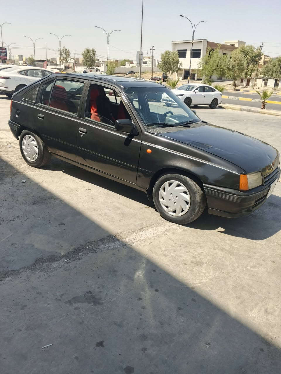 كاديت موديل 91حجم 16
محرك بي اثر نفخ كير شرط 
رقم نينوى الماني سنوية عظم شرط التحويل من الشرعي 
سيارة مال شغل سعر 18وبيها مجال 
‏‪***********‬‏ او.. اتساب
