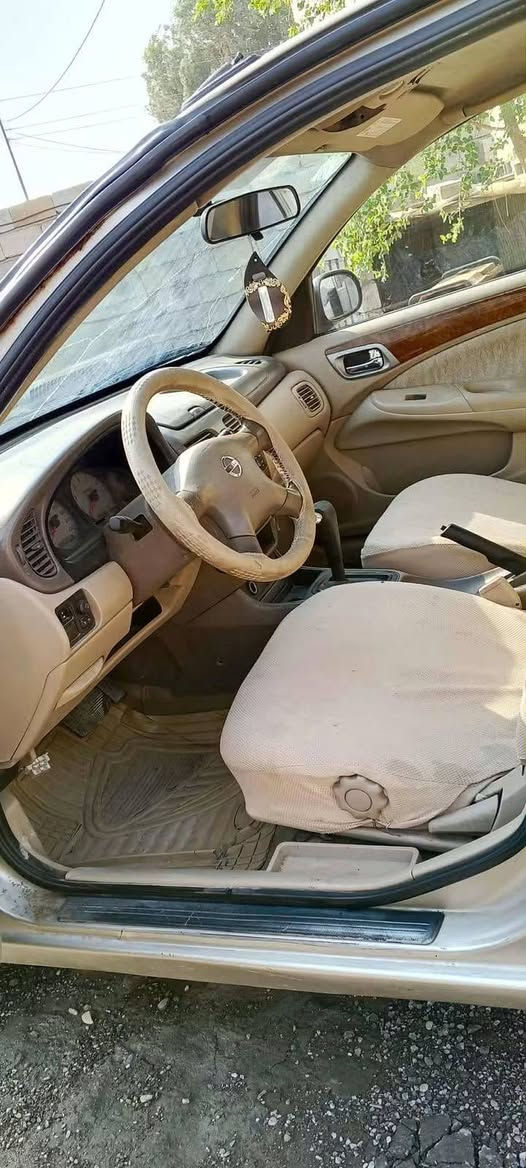 السلام عليكم
للبيع نيسان سني ياباني موديل2005 سعودي
رقم بغداد مشروع وطني 
مصبوغة صبغ حزام اثر جراده 
مكينه 1800مكفول كير ومكينه
 هزة وبراد جديد العنوان ديالى، حمرين
الرقم***********
