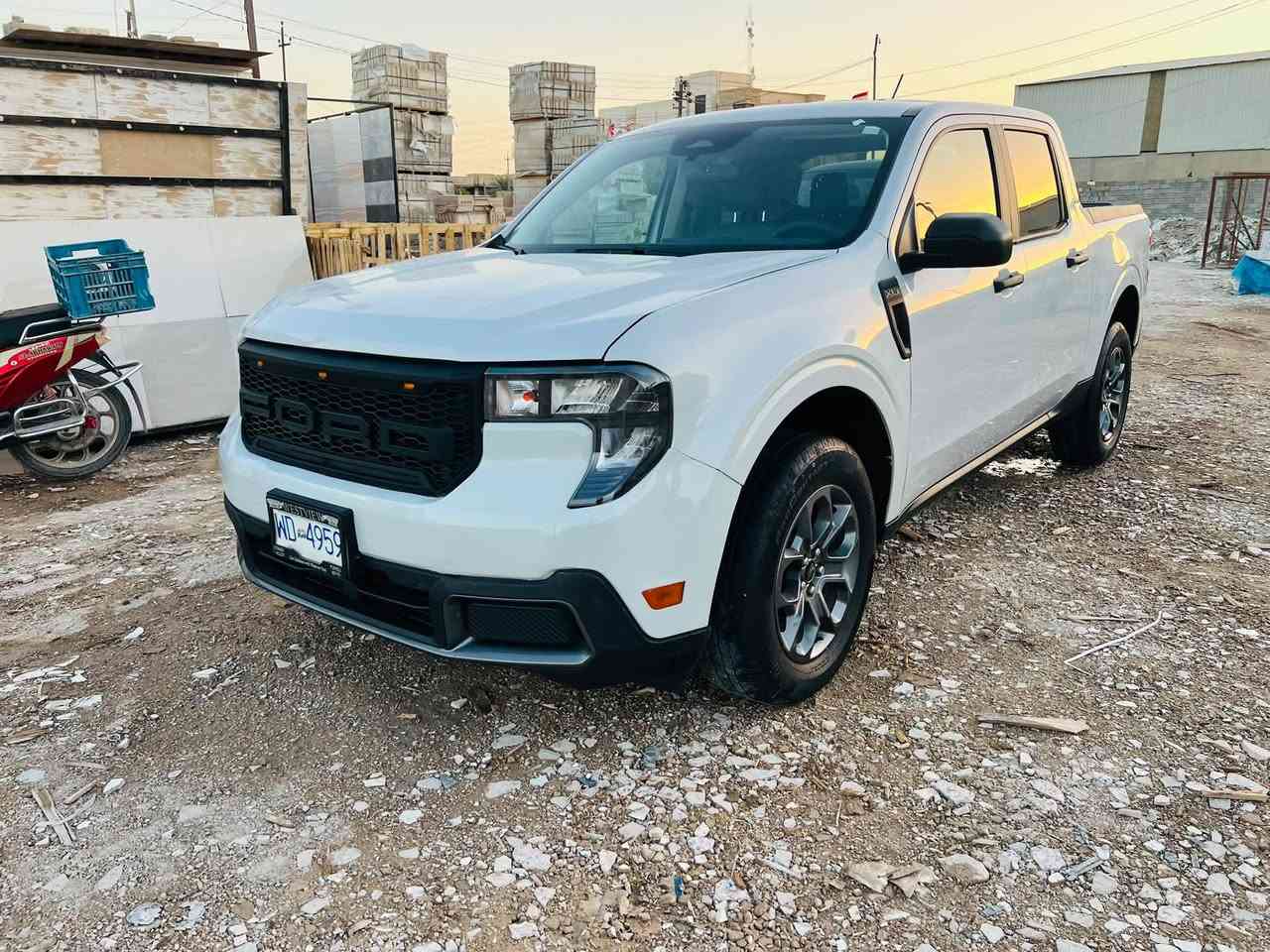 مافريك 2025. Xlt
بصمه تشغيل
شاشه كبيره
باقي مواصفات XLt معروفه
ماشيه 15 الف فقط 
كلشي بيها بعده عالشركه
داخل خارج جديد 100‎%‎ 
ماء راديترات  و غاز تبريد مال شركة
ضرر بنيد وجاملع وصوره الحادث مع الصور حادث سطحي
بدون رقم تترقم جميع المحافظات
مكان السياره الفلوجة 
السعر 195 بيها محال بسيط
***********
***********
