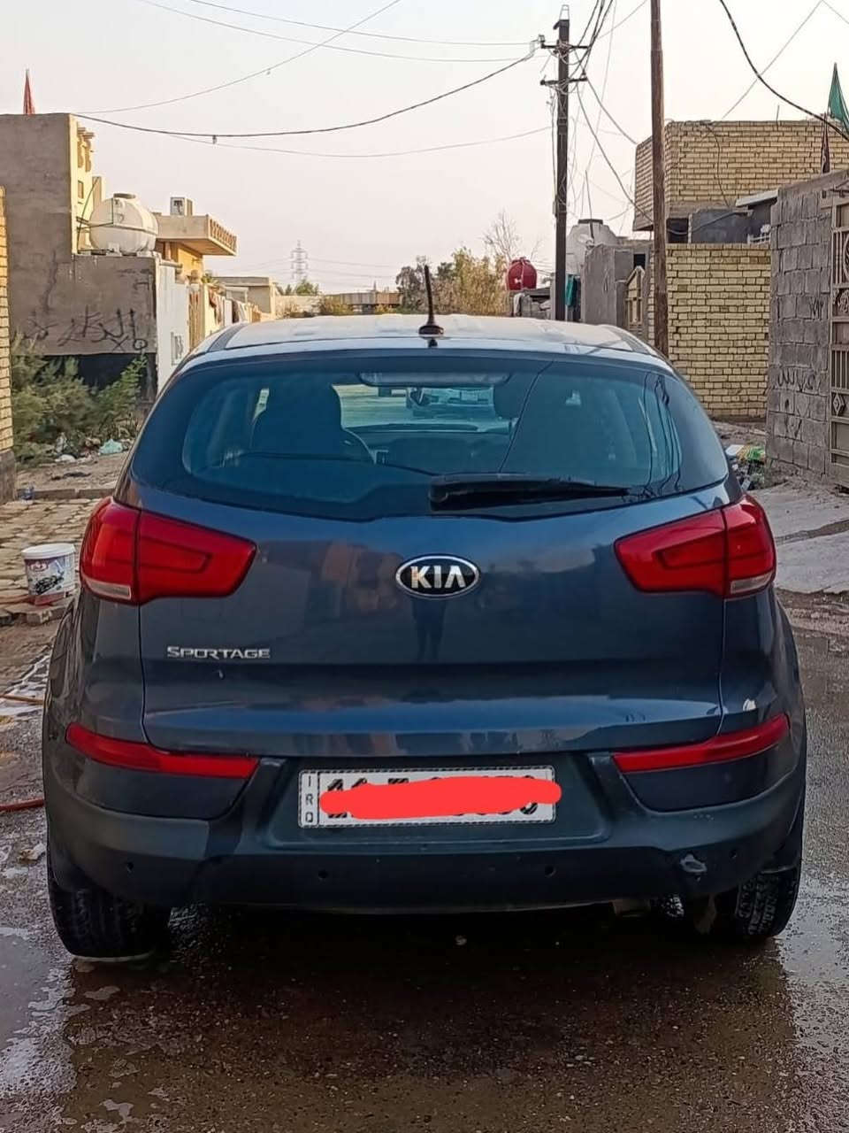 @إشارة  سلام عليكم.   سبورتج  للبيع  موديل.  ١٦ فول عده ألبومها

بغداد. بسمي. 

فقط. مبدل بتيد.  وجاملغ. لأيمن   أثر  دخه بدون دواخل.     

هذا رقمي.  ***********

نص مكتوب في الصور:
- CHILL