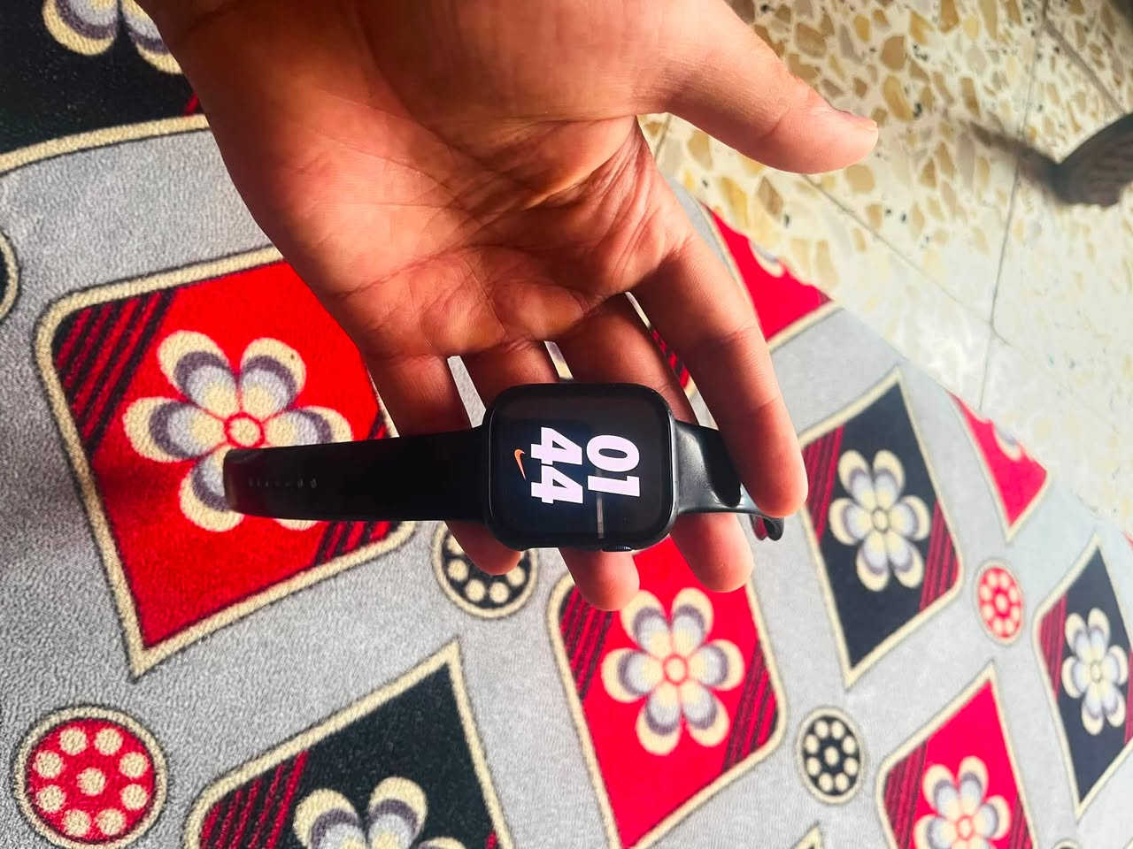 ساعه ابل • الجيل ٧ • نضافة ٩٥
