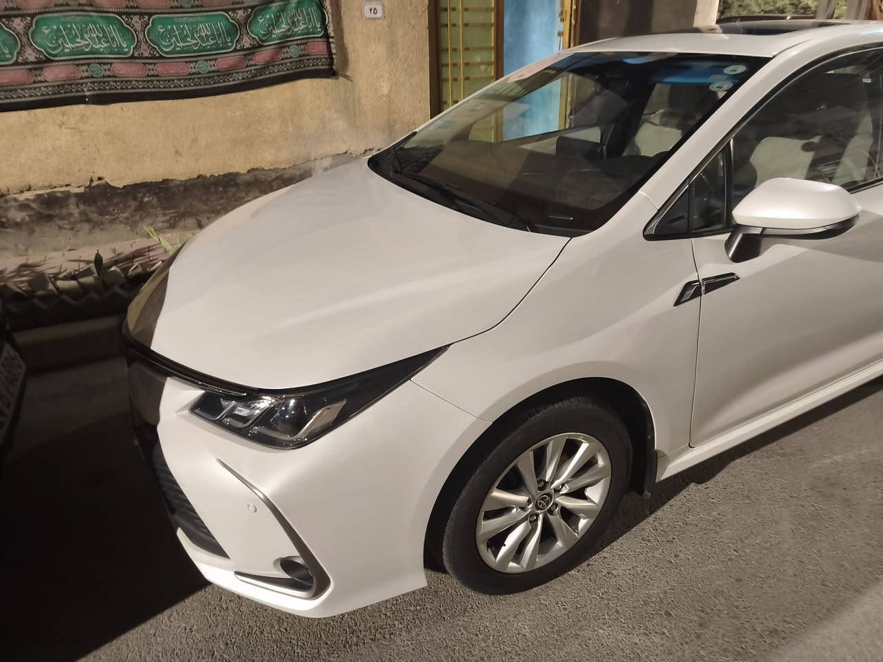 كورلا ساز خليجي ماشيه 33كفاله فقط رصعات بيها سيارة جديد كلش بسم شركه لولو اعتماد ساز ابو ضمان السعر 185وبيها مجال قليل الاتصال ***********
