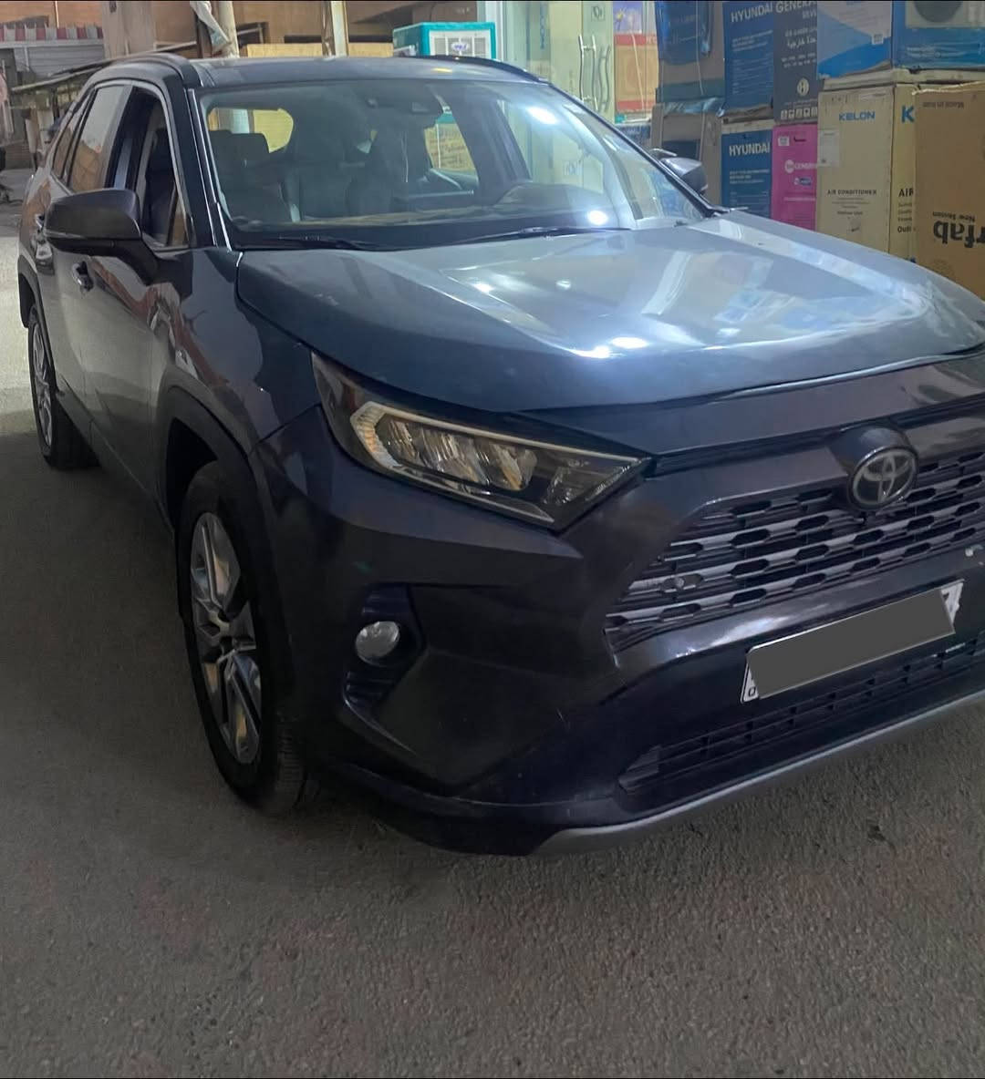 راف 𝟒
مديل 2019
وارد امريكي - صور الحادث مرفقة 
فول مواصفات 
جنطه كهرباء 
كشنات تدفئة تبريد 
كشنات كهرباء
بنراما 
فور ويل
هاندبريك دكمه وهواييي مواصفات 
رقم بغداد ب اسمي تحويل مباشر
مكان سياره بابل 
للاستفسار: *********** 
رجاءً بس شراي يتصل
