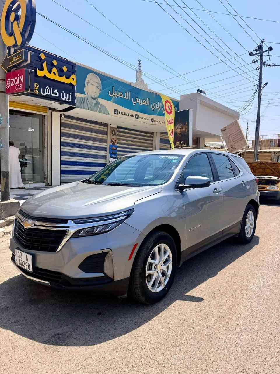 السلام عليكم سيارة كوينكس 2023 مكفولة كفالة عامة من الصبغ فقط بارد بسيط للجاملغ الخلفي قياس 4 اصابع تقريباً ماشية 33,000 السعر 165 ورقة بيع فقط الاتصال ع رقم ***********
