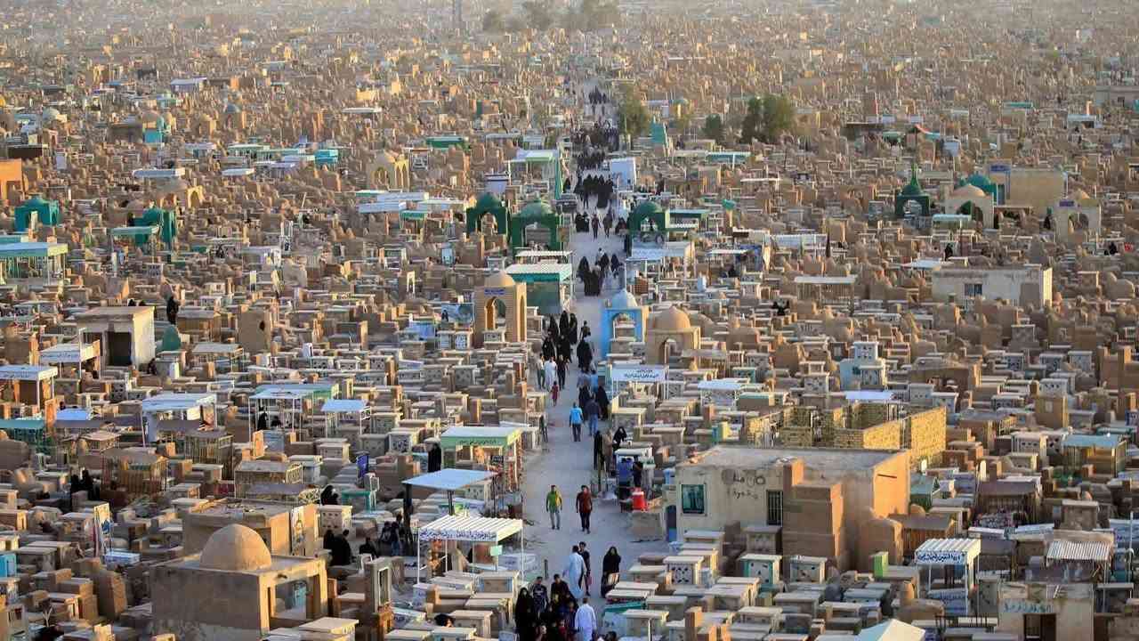 تعلن حملة المرحوم #حمزة_ناجي_الشمري 
#بمناسبة_ذكرى_وفاة_النبي_محمد_ص
للراغبين بالذهاب إلى زيارة
👈#النجف_الاشرف_ومقبرةوادي_السلام 
 🚶‍♂️(#الذهاب_يوم_الثلاثاء_على_الاربعاء)
👈#سعر_النفر٨٠٠٠الاف_دينار فقط
  #الذهاب__الساعه 🕐8:00ليلآ الثلاثاء
#العوده__الساعه🕘7:30صباحآ الاربعاء 
👈باصاتنا🚌 حديثه 🚌ومكيفه
للحجز📒 الإتصال🖊او مرسلت الصفحه
📞***********+واتساب
☎️***********
📲***********
مكان تجمع الزائرين دخل المحدود قرب(جامع الزهراء)
