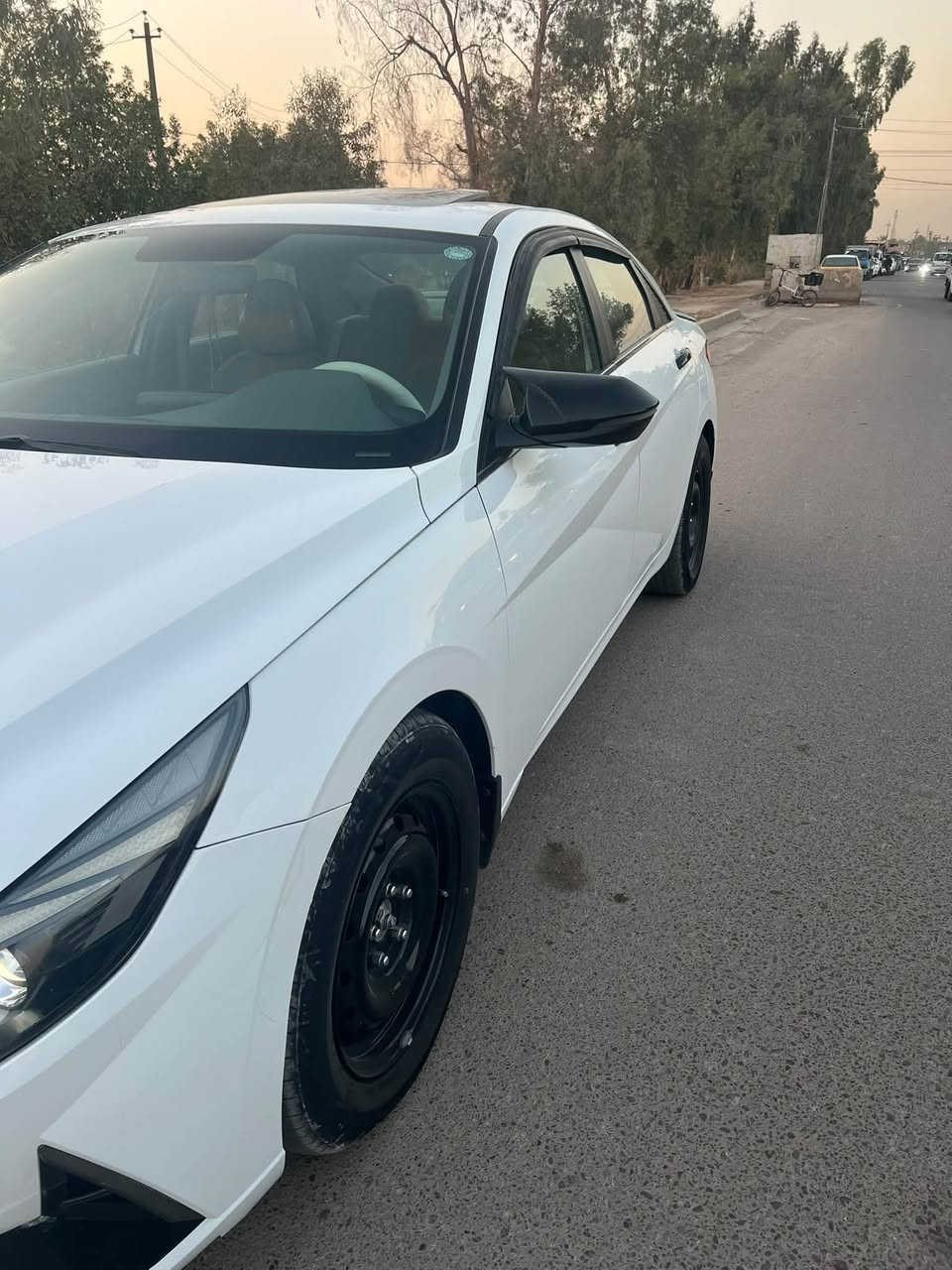 سلام عليكم 
النترا 21خليجي محرك2000
فول موصفات فتحه بصمه تشغيل عن بعد رادار 
بيه قطعتين صبق مكان بغداد سعر 130بيه محال
رقم اربيل ***********
